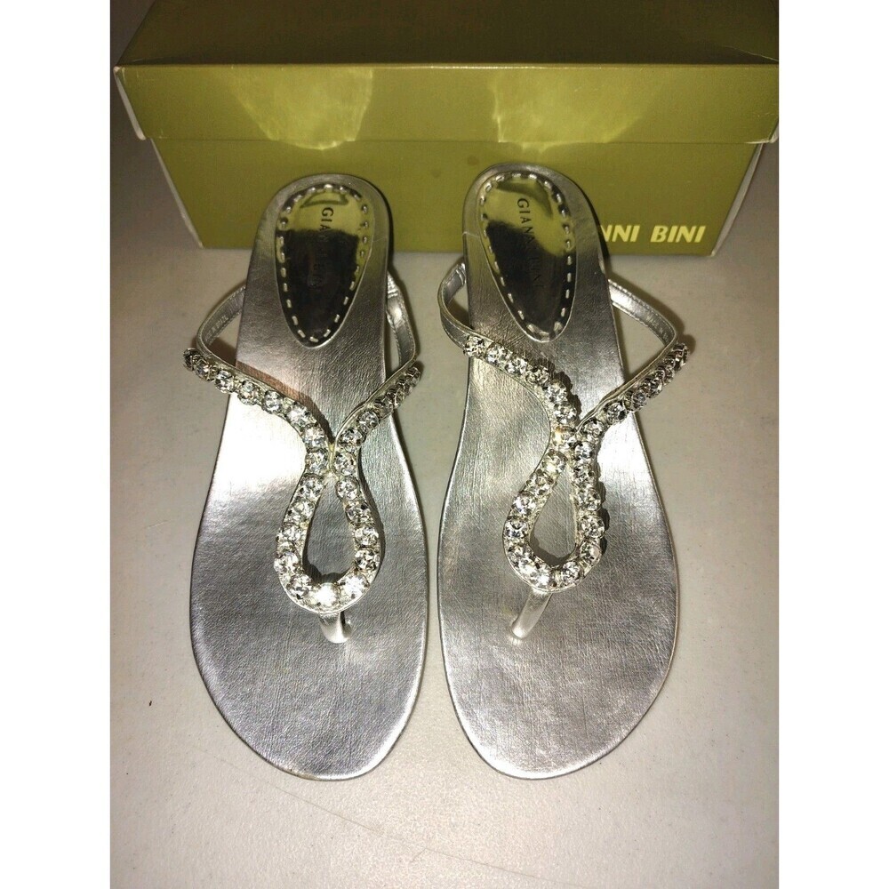 Gianni Bini Radiance Silver Rhinestone Leather Kitten Heel Sandals 9.5 M